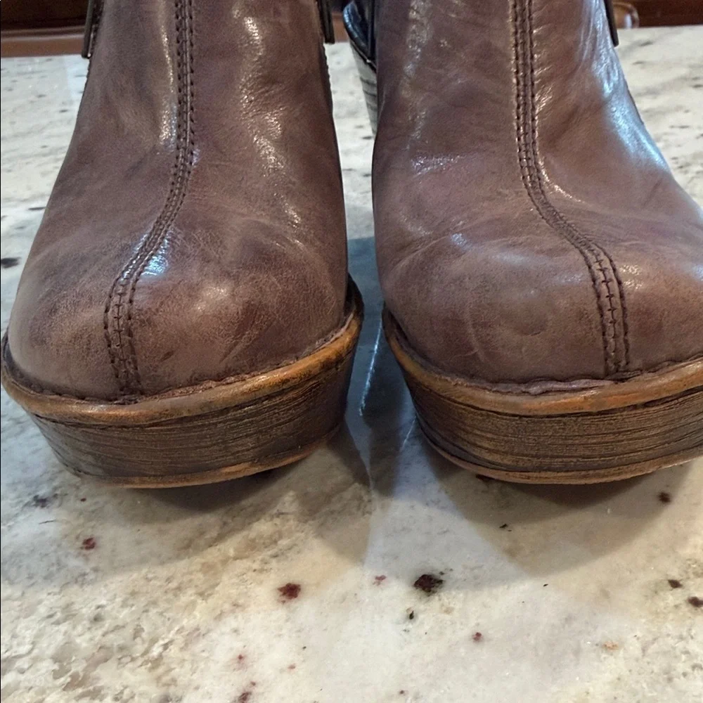 Born Famke Brown Leather Boot